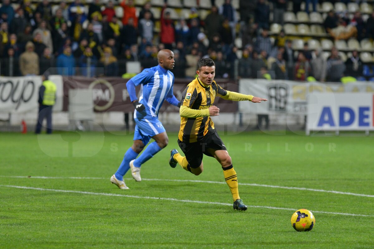 FOTO şi VIDEO CS U Craiova se impune pe terenul lui FC Braşov, scor 3-2, după un meci nebun