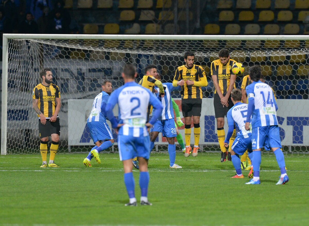 FOTO şi VIDEO CS U Craiova se impune pe terenul lui FC Braşov, scor 3-2, după un meci nebun