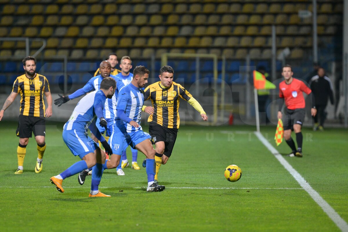 FOTO şi VIDEO CS U Craiova se impune pe terenul lui FC Braşov, scor 3-2, după un meci nebun