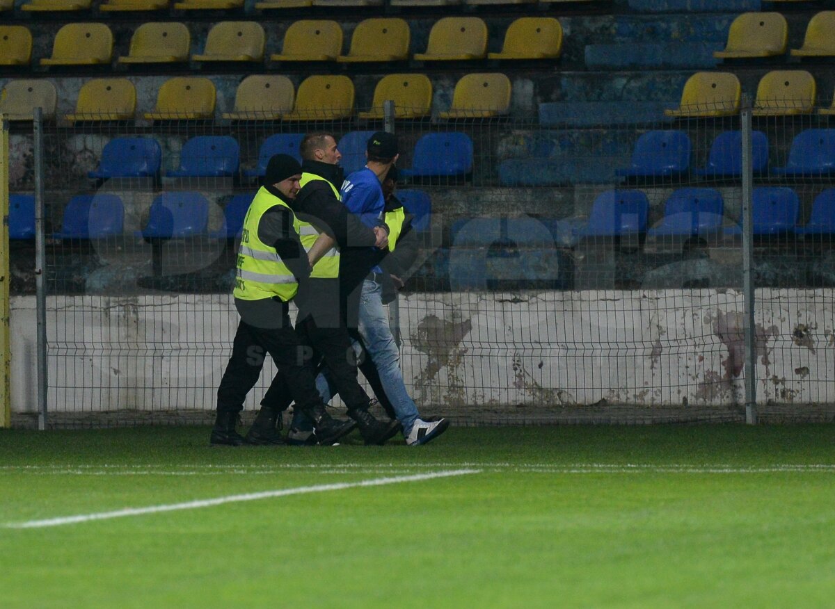 FOTO şi VIDEO CS U Craiova se impune pe terenul lui FC Braşov, scor 3-2, după un meci nebun