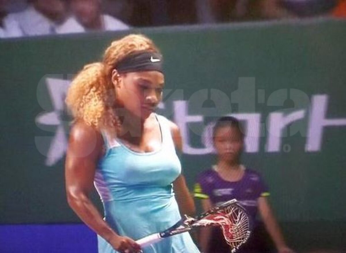 VIDEO şi FOTO Serena Williams şi-a ieşit din minţi la Turneul Campioanelor » Publicul a fost uluit de gestul americancei