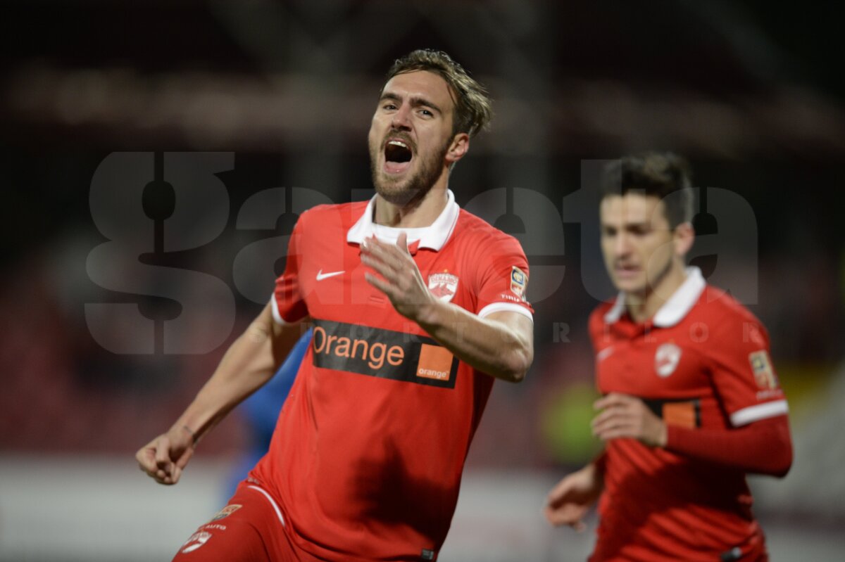 FOTO şi VIDEO Dinamo - Pandurii 3 - 2 » Bilinski aduce victoria ”cîinilor” în prelungiri!