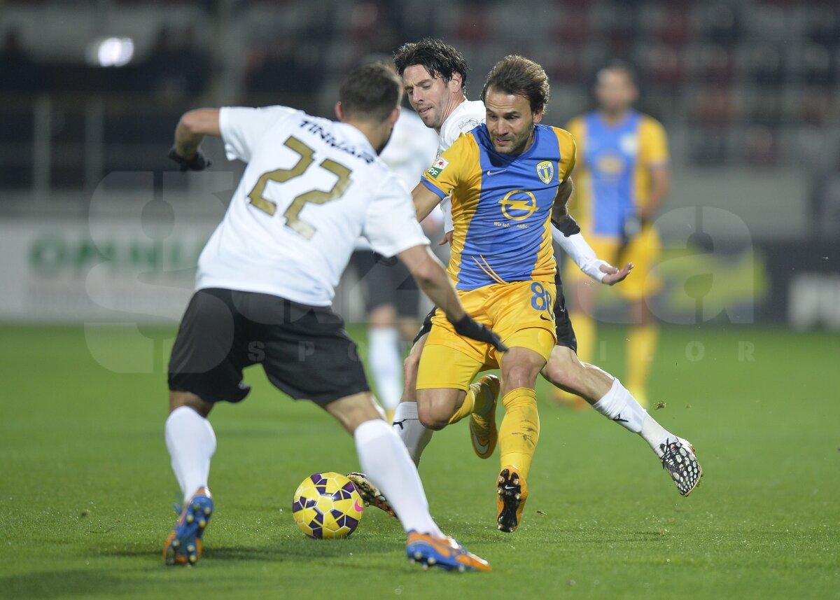 FOTO Astra şi Petrolul termină la egalitate, 0-0 » Budescu a avut cea mai mare ocazie