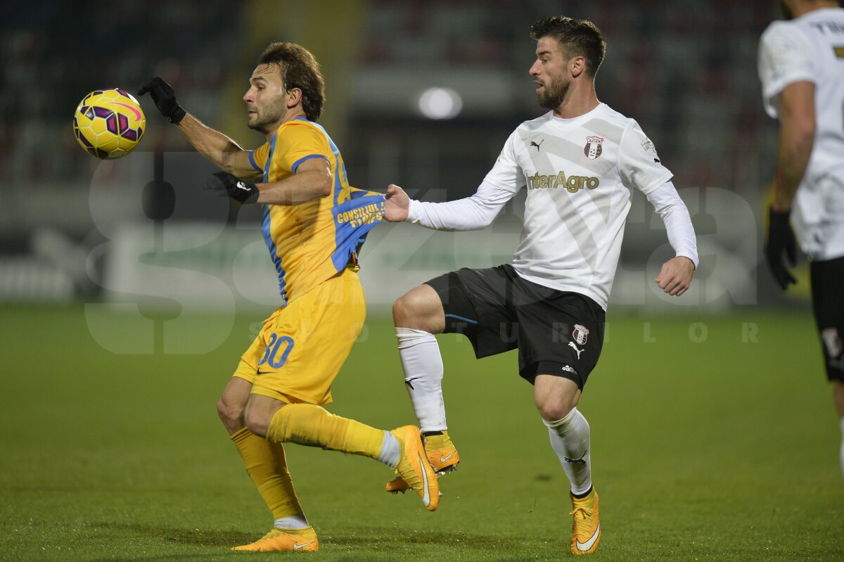 FOTO Astra şi Petrolul termină la egalitate, 0-0 » Budescu a avut cea mai mare ocazie