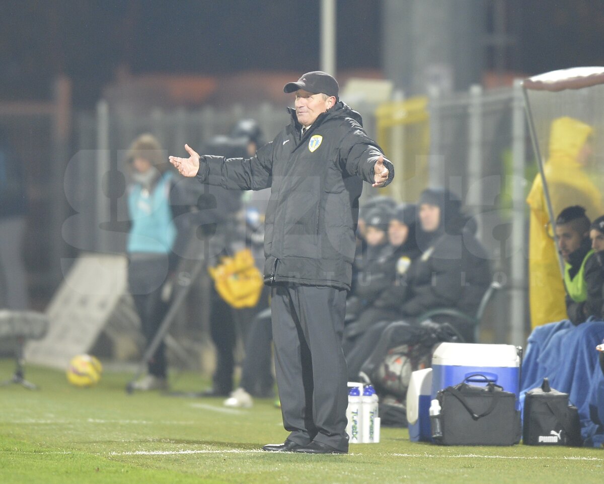 FOTO Astra şi Petrolul termină la egalitate, 0-0 » Budescu a avut cea mai mare ocazie