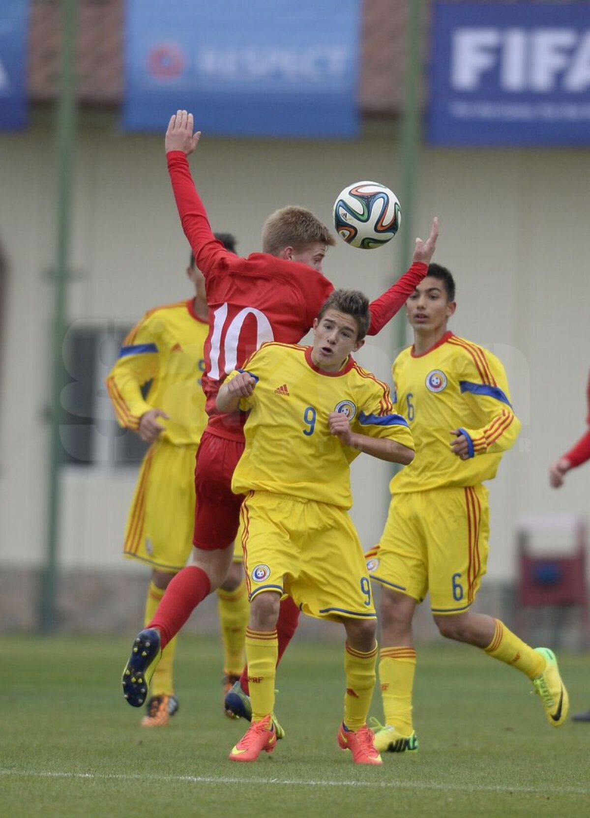 FOTO Debut în forţă pentru România U15 » Au cîştigat primul meci şi printre marcatori a fost un jucător de la Real Madrid