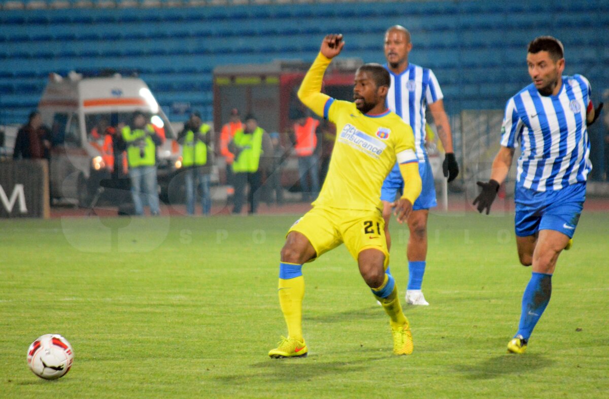 FOTO În "sferturi" cu Măcriş şi cu Vîlceanu » Cu rezerve şi juniori în echipă, Steaua se califică la Iaşi cu un gol în minutul 89