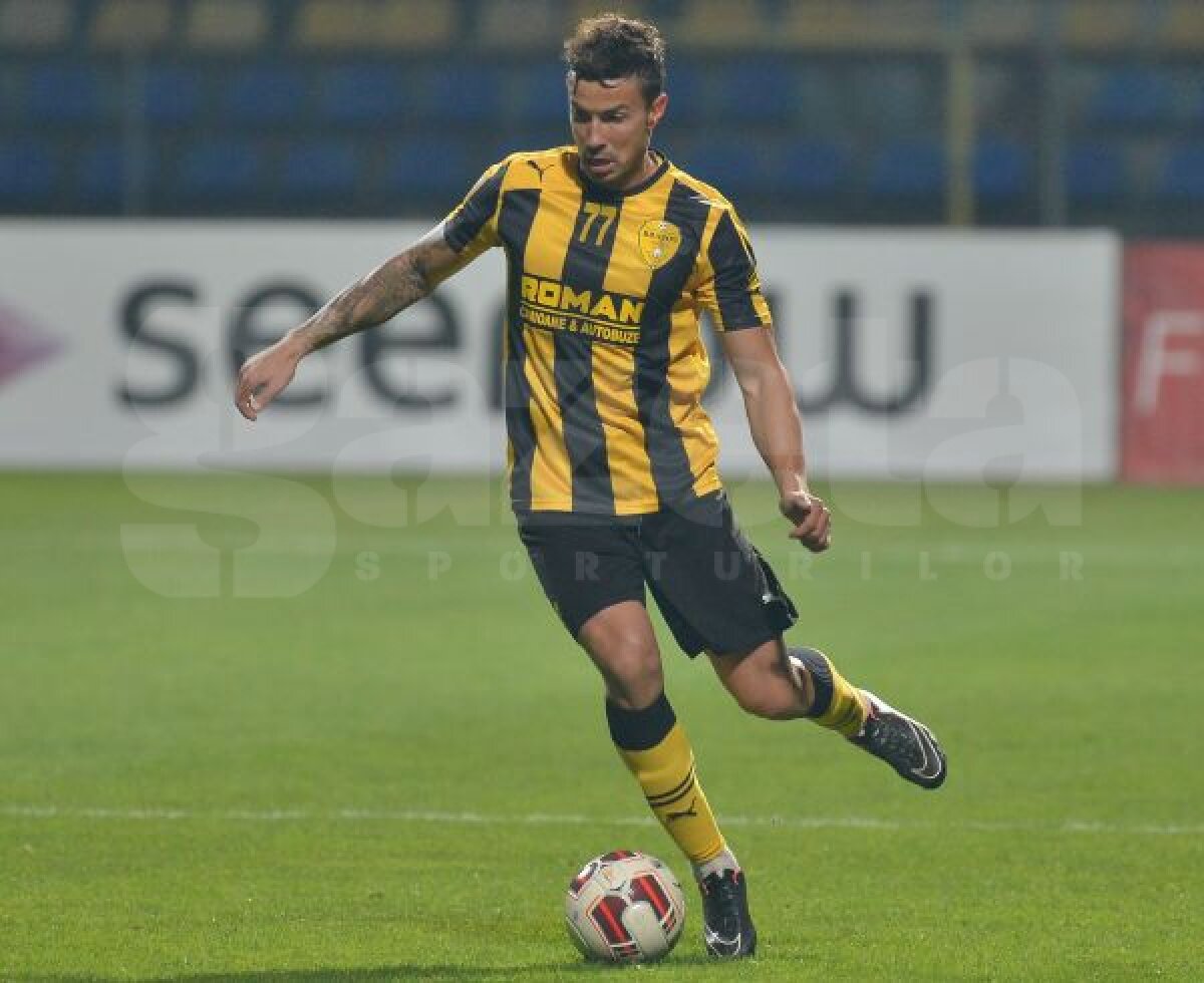 FOTO FC Braşov - U Cluj 1-3  » Elevii lui Ogăraru se califică în sferturi!