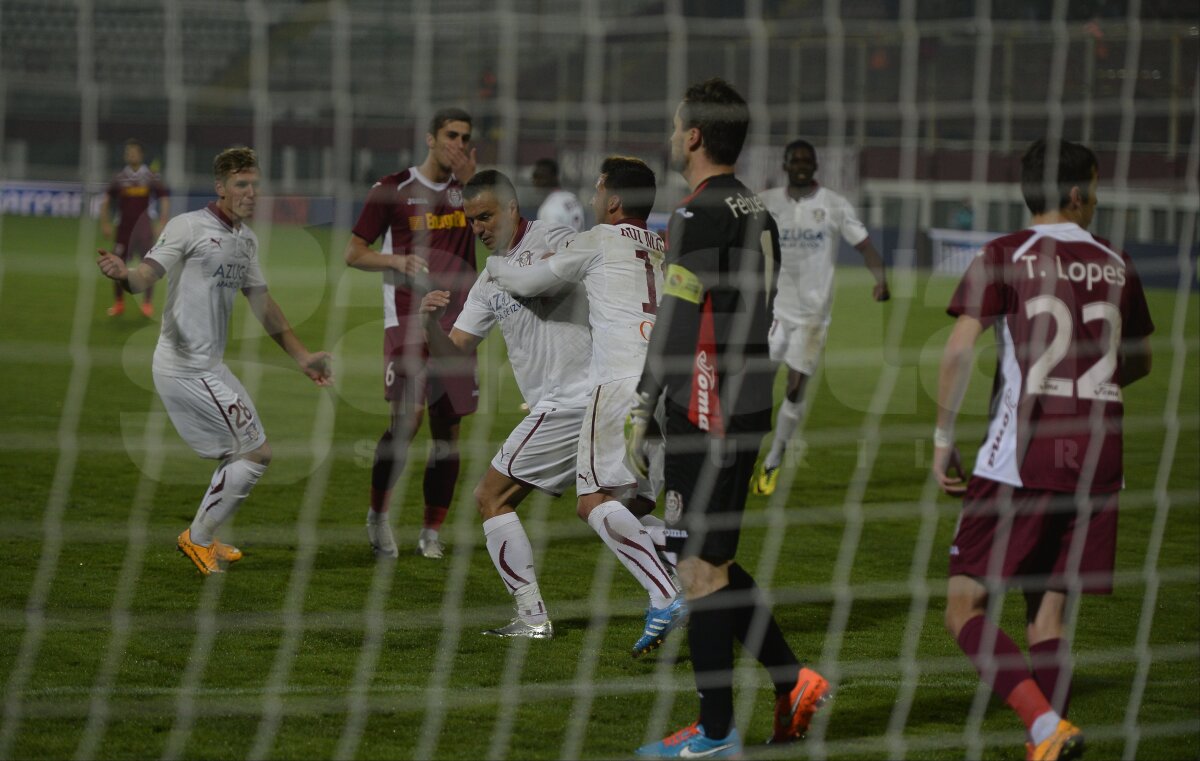 FOTO Nici o seară fără dramă în Giuleşti » Rapid a condus aproape tot meciul, dar a pierdut calificarea în ultimele 10 minute