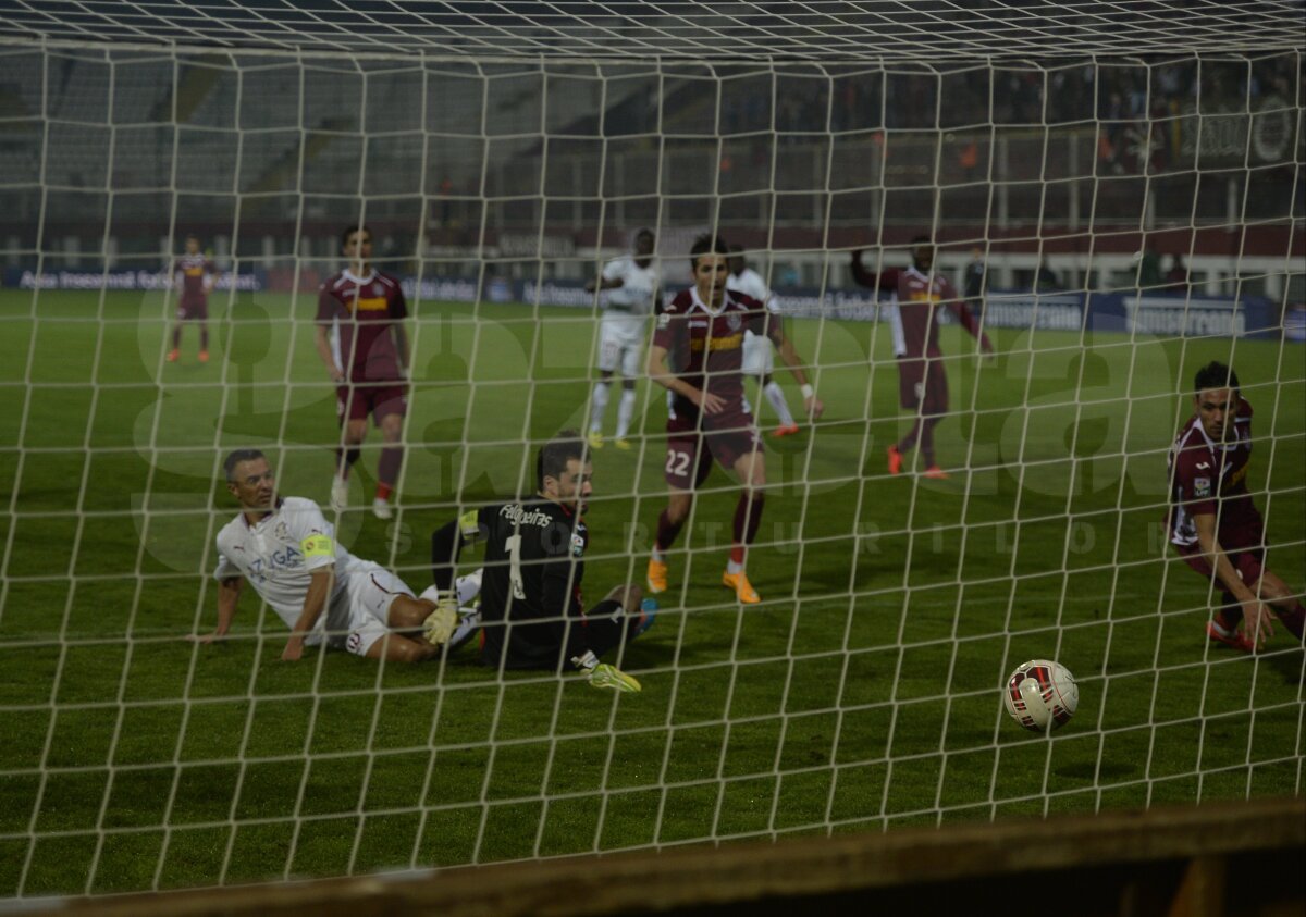 FOTO Nici o seară fără dramă în Giuleşti » Rapid a condus aproape tot meciul, dar a pierdut calificarea în ultimele 10 minute