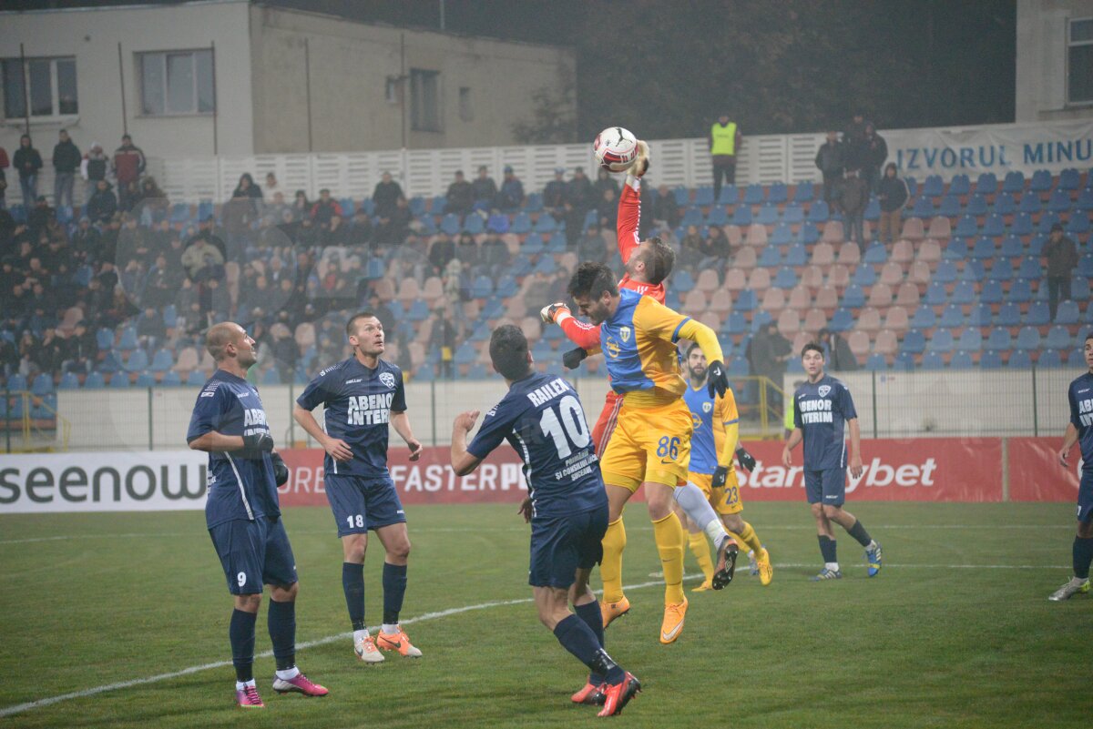 FOTO Petrolul a trecut de Rapid CFR Suceava şi atacă finala Cupei: "Ne bucurăm că au fost eliminate Astra şi Dinamo"