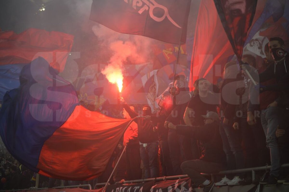 FOTO Atmosferă incendiară la derby » Coregrafii spectaculoase ale galeriilor