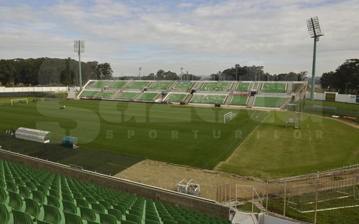 GALERIE FOTO Fotbaliştii lui Rio Ave au fost destinşi la antrenamentul oficial de astăzi » Ce a spus antrenorul portughezilor