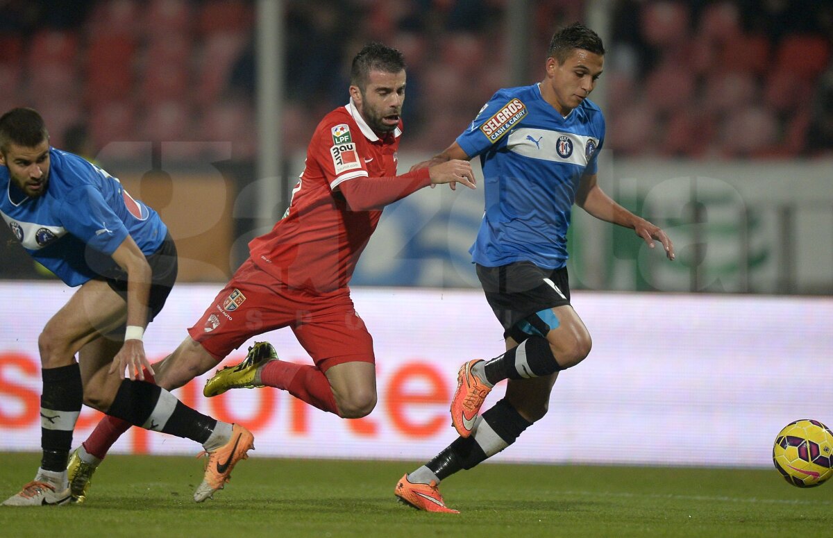 FOTO şi VIDEO Dinamo, a 3-a înfrîngere pe teren propriu cu Viitorul! Echipa lui Hagi s-a impus, 3-2! Gol superb Patrick Petre