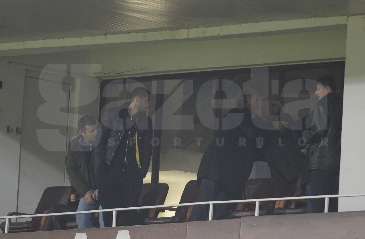 Spectator sau salvator? Mircea Lucescu, standing ovation în Giuleşti! Ce spune despre o revenire la Rapid