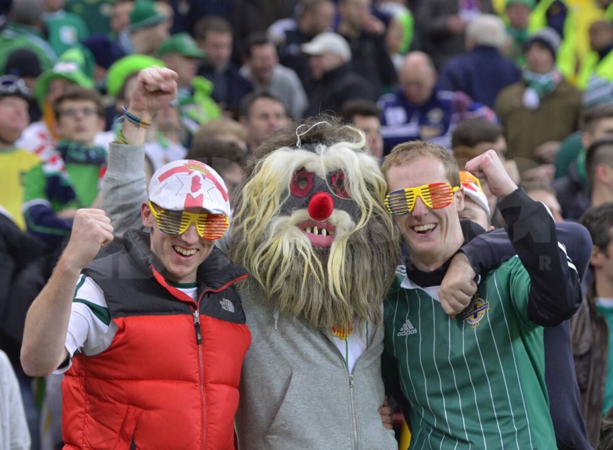 FOTO Bască, nu bannere! Răzvan Raţ a fost premiat tradiţional de UEFA pentru cele 100 de selecţii în faţa a 30.000 de fani euforici