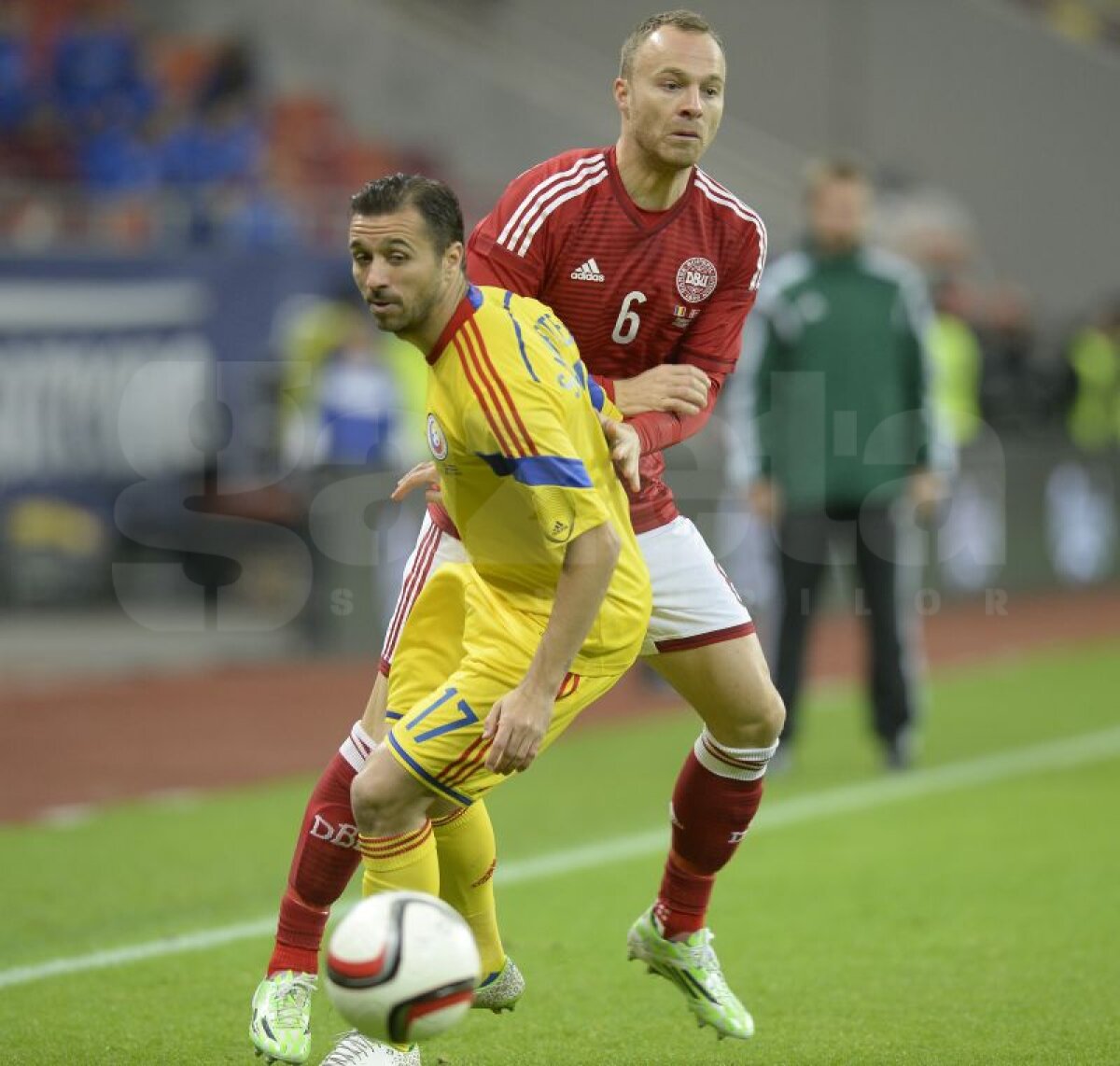 FOTO Distrugătorul de danezi! Claudiu Keşeru execută naţionala Danemarcei, iar România învinge cu 2-0