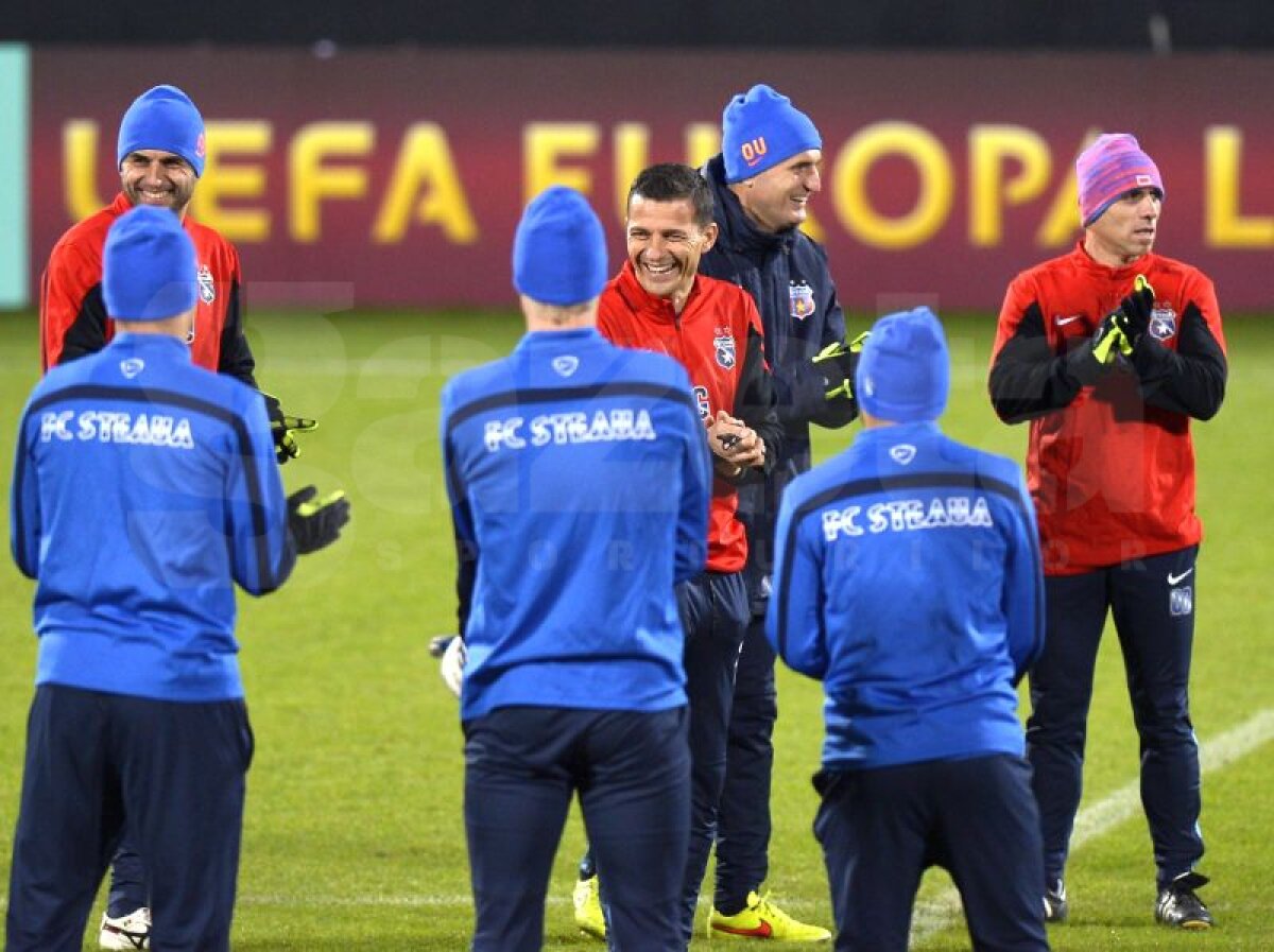GALERIE FOTO » Costel Gâlcă a condus cu zîmbetul pe buze antrenamentul oficial înaintea partidei cu Aalborg
