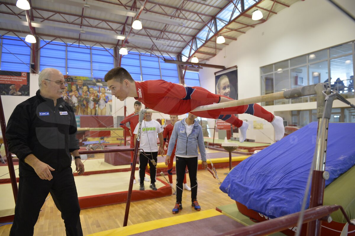 GALERIE FOTO Loturile de gimnastică şi sărituri cu schiurile au efectuat un antrenament comun