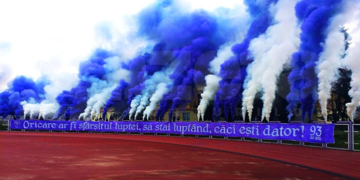 FOTO&VIDEO Dragostea adevărată nu moare! Coregrafie fantastică în Liga a IV-a din România