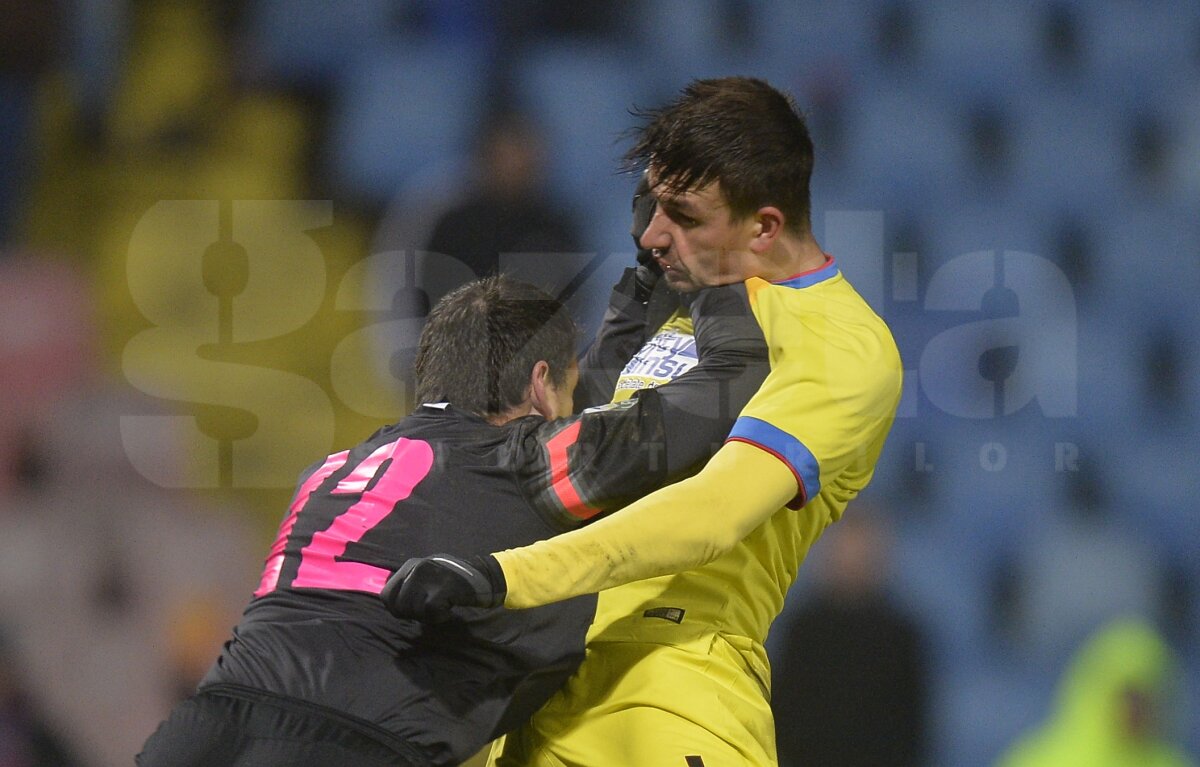 VIDEO şi FOTO Lukasz Szukala, aproape de o tragedie în momentul golului decisiv al Stelei! Grahovac l-a făcut K.O.!