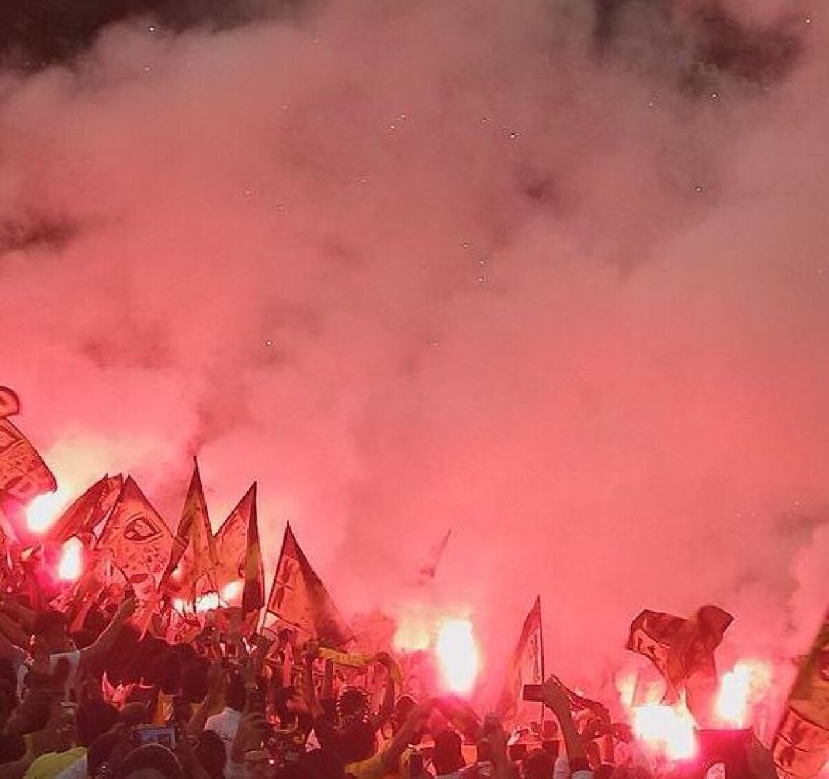 FOTO La capătul puterilor şi al drumului? Înfrîngere dramatică pentru Al Ittihad în faţa a apoximativ 40.000 de fani