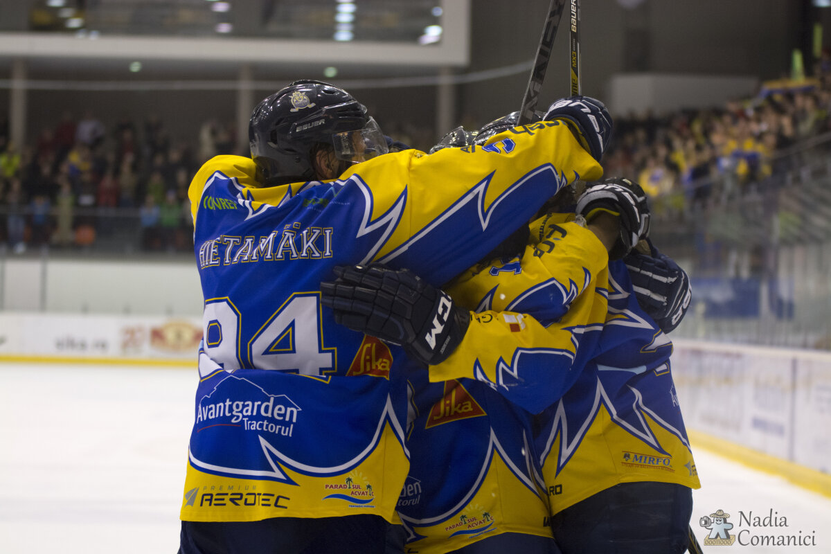 Corona Braşov Wolves a cîştigat Cupa României la hochei