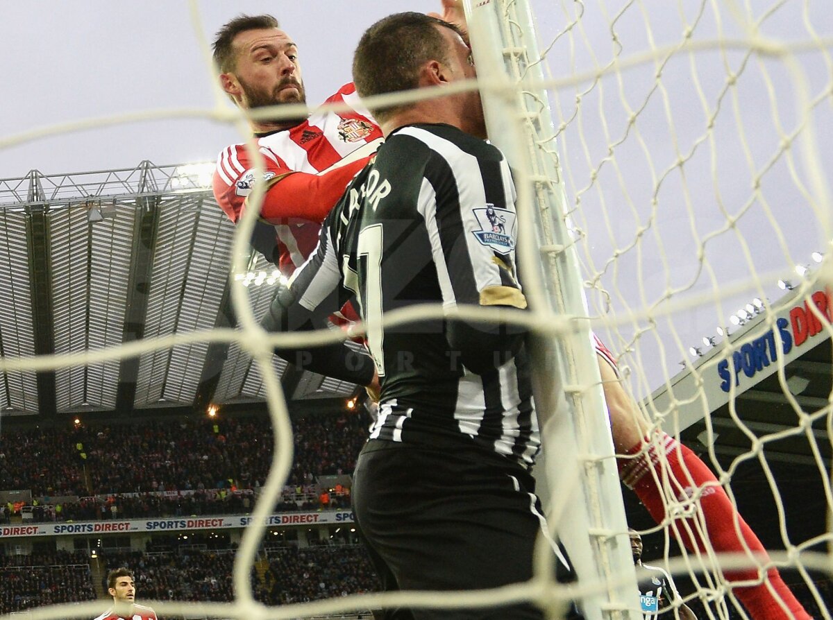 FOTO Week-end însîngerat în Premier League » Trei fotbalişti s-au lovit urît în ultima etapă