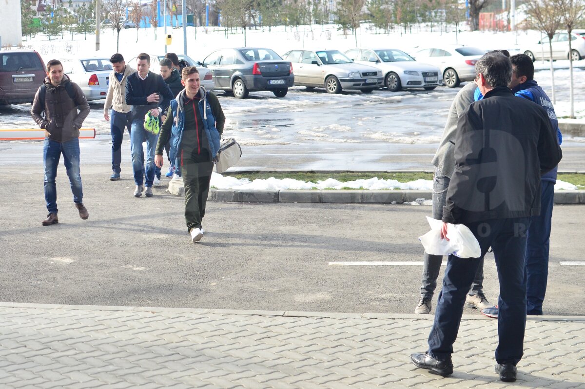 Cine a venit şi cine a absentat de la prima reunire a iernii. Schimbări în Bănie