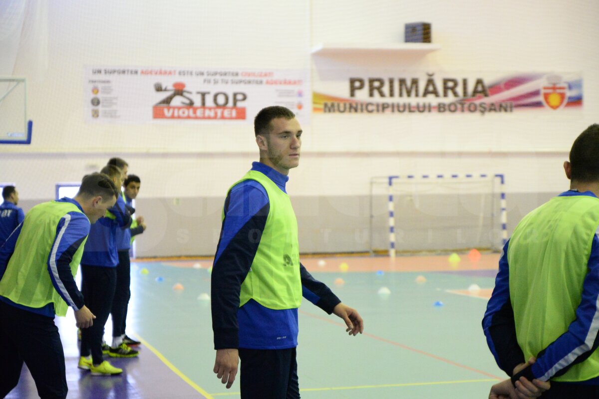 GALERIE FOTO FC Botoşani s-a reunit » Un sîrb în probe