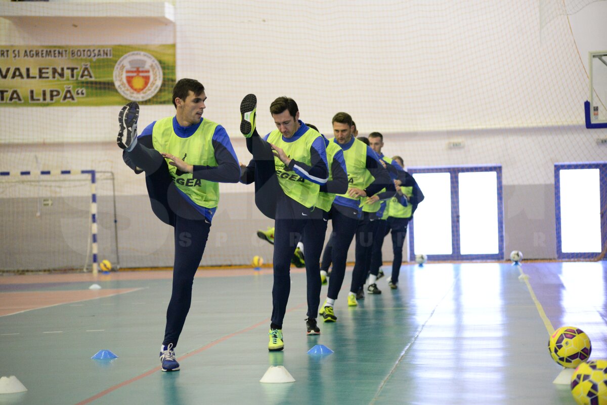 GALERIE FOTO FC Botoşani s-a reunit » Un sîrb în probe