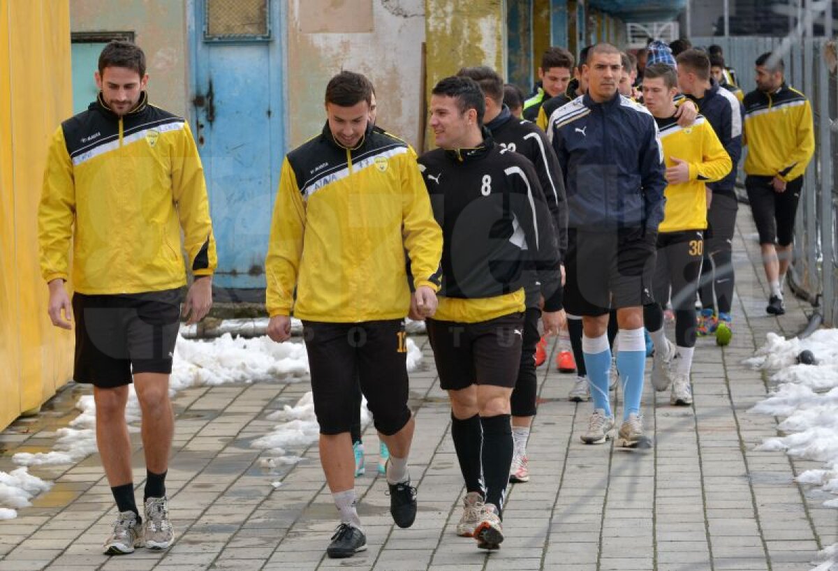 GALERIE FOTO FC Braşov a început antrenamentele sub comanda lui Vjekoslav Lokica » Tehnicianul este obişnuit să nu fie plătit