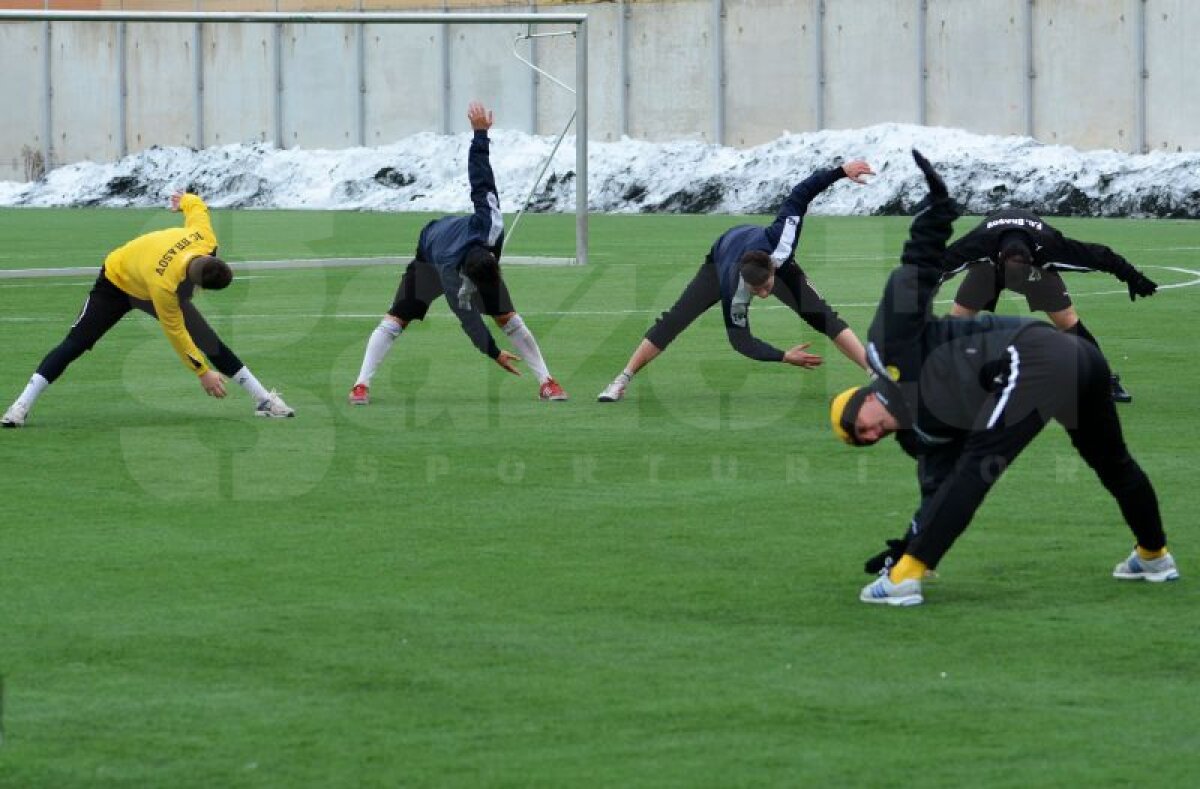 GALERIE FOTO FC Braşov a început antrenamentele sub comanda lui Vjekoslav Lokica » Tehnicianul este obişnuit să nu fie plătit