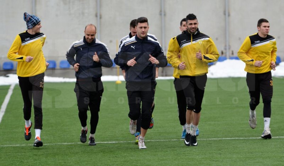 GALERIE FOTO FC Braşov a început antrenamentele sub comanda lui Vjekoslav Lokica » Tehnicianul este obişnuit să nu fie plătit