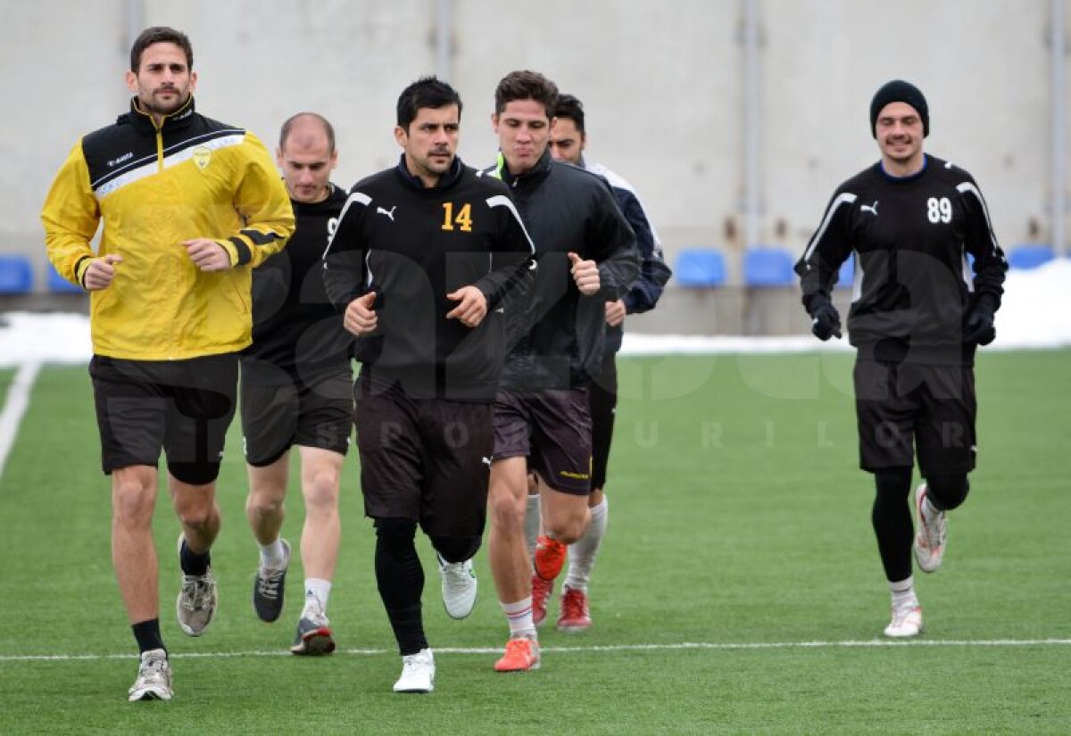 GALERIE FOTO FC Braşov a început antrenamentele sub comanda lui Vjekoslav Lokica » Tehnicianul este obişnuit să nu fie plătit
