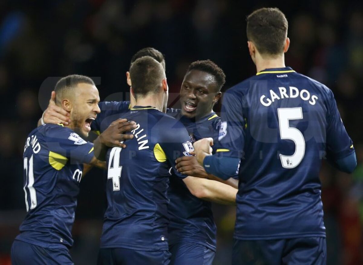 VIDEO Victorie fantastică a lui Southampton! Cu Florin Gardoş pe teren, "sfinţii" au învins Manchester United chiar pe Old Trafford