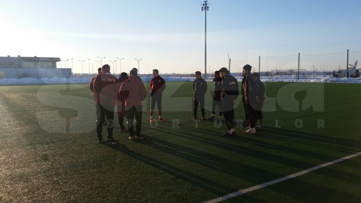 FOTO Rapid s-a reunit astăzi! Cîţi jucători a avut Cristi Pustai sub comandă
