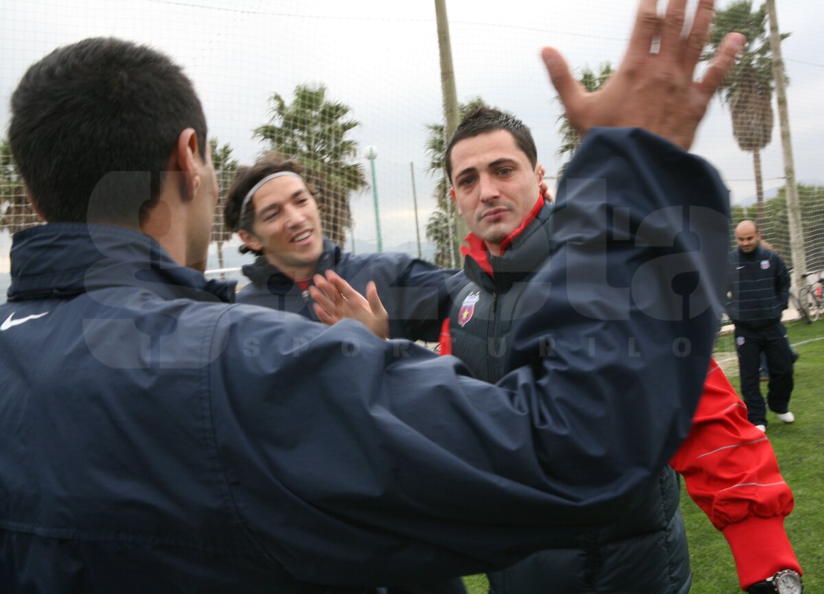 GALERIE FOTO Oliva Nova, tărîmul despărţirii pentru stelişti » Mirel Rădoi, în lacrimi