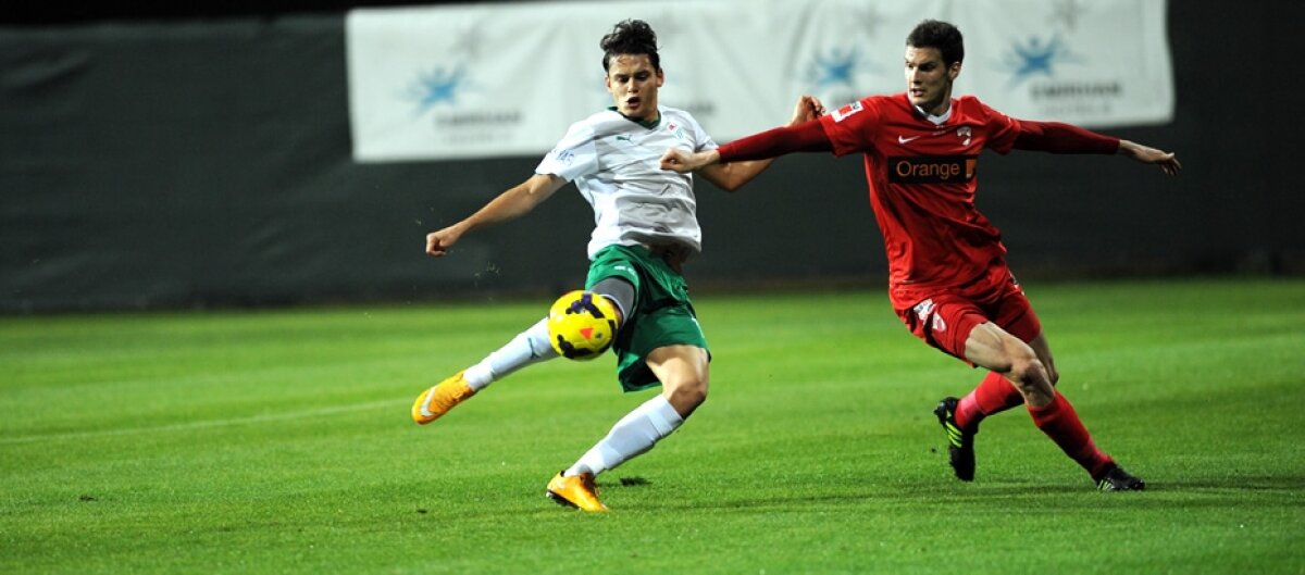 GALERIE FOTO Dinamo - Bursaspor 1-3 » Primul meci şi prima înfrîngere pentru Mihai Teja