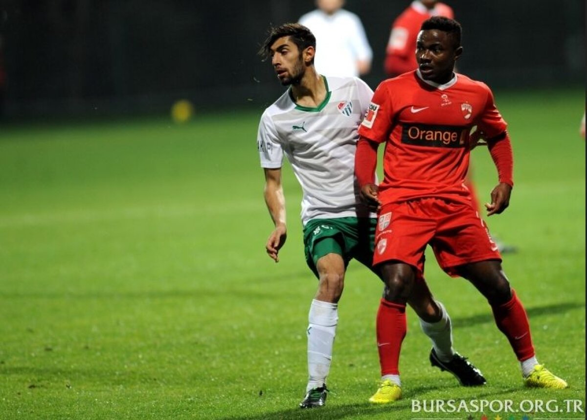 GALERIE FOTO Dinamo - Bursaspor 1-3 » Primul meci şi prima înfrîngere pentru Mihai Teja
