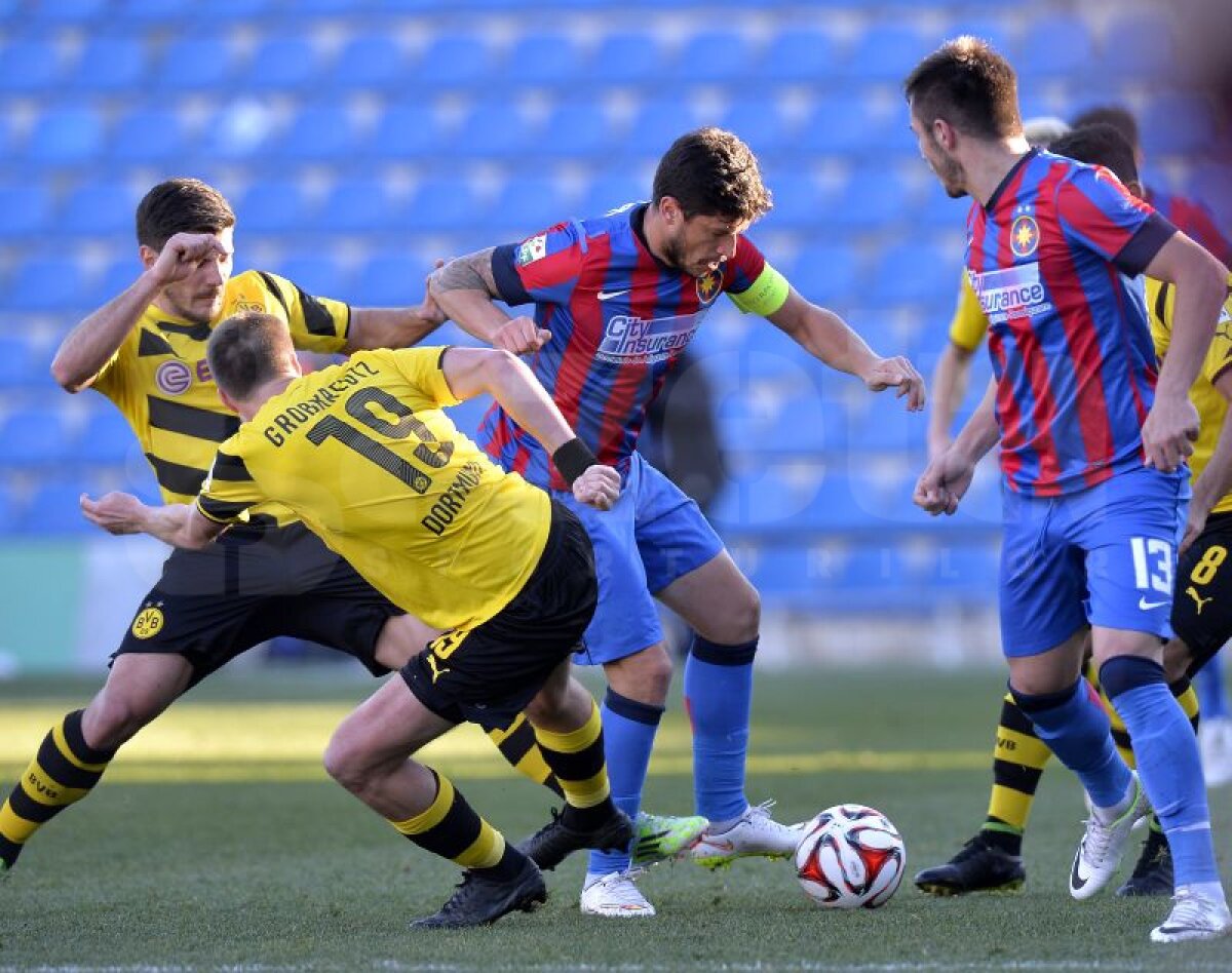 FOTO + VIDEO Steaua - Borussia Dortmund 0-1 » Roş-albaştrii au dominat jocul, dar au pierdut pe final