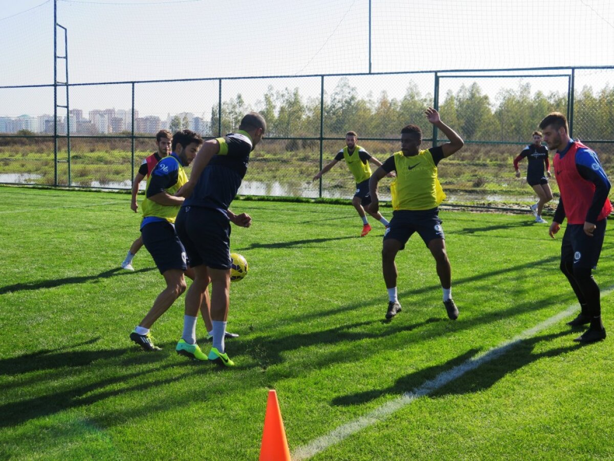 GALERIE FOTO ”Lupii” au trecut cu brio testele fizice! » Un jucător de bază s-a alăturat "haitei"