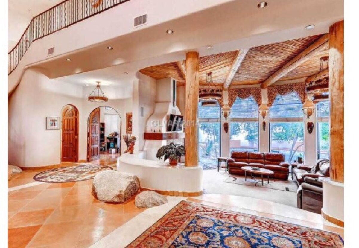 GALERIE FOTO Achiziţie de lux pentru Laurenţiu Reghecampf » A investit aproape 1 milion de dolari!