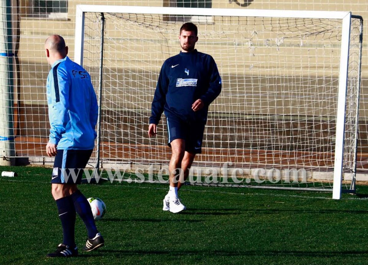 GALERIE FOTO Gabriel Tamaş a început antrenamentele alături de colegii săi: "Simt că joc de o viaţă la Steaua!" ;)