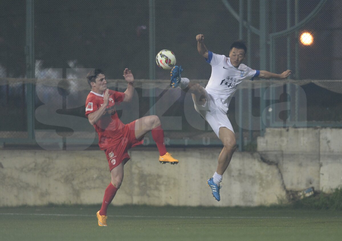 FOTO Dinamo - Guangzhou R&F 1-3 » "Cîinii" lui Mihai Teja au pierdut în urma unor grave erori în defensivă