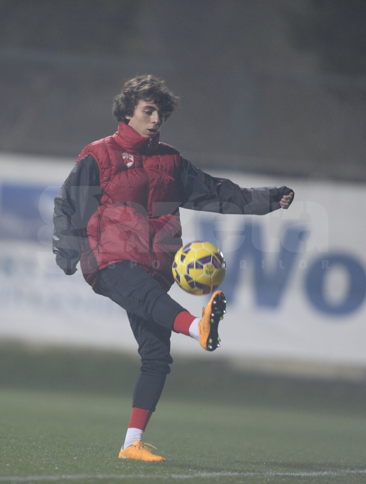 FOTO Dinamo - Guangzhou R&F 1-3 » "Cîinii" lui Mihai Teja au pierdut în urma unor grave erori în defensivă