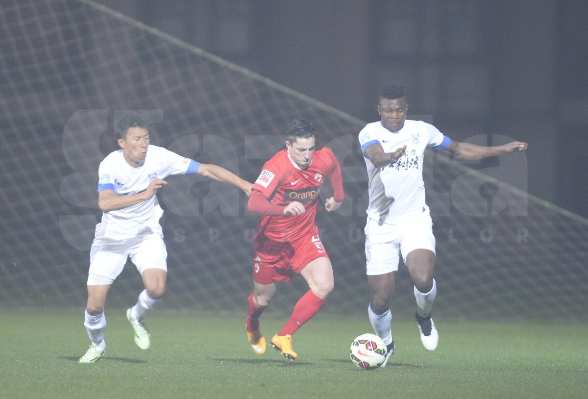 FOTO Dinamo - Guangzhou R&F 1-3 » "Cîinii" lui Mihai Teja au pierdut în urma unor grave erori în defensivă
