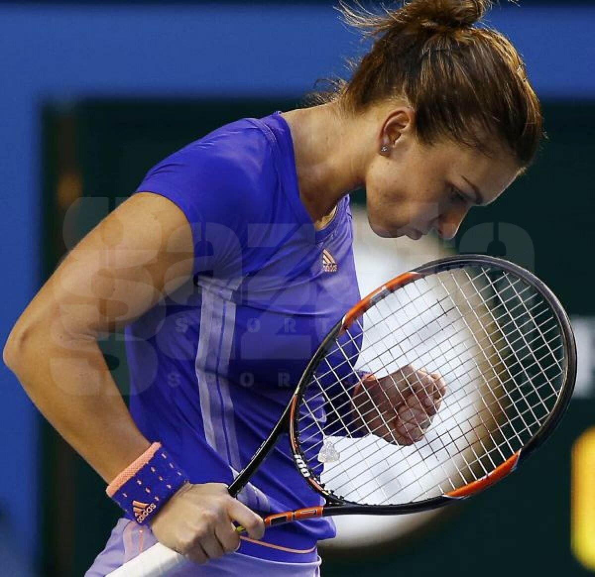 FOTO Victorie uriaşă a Simonei Halep! S-a calificat în sferturi după un joc perfect!