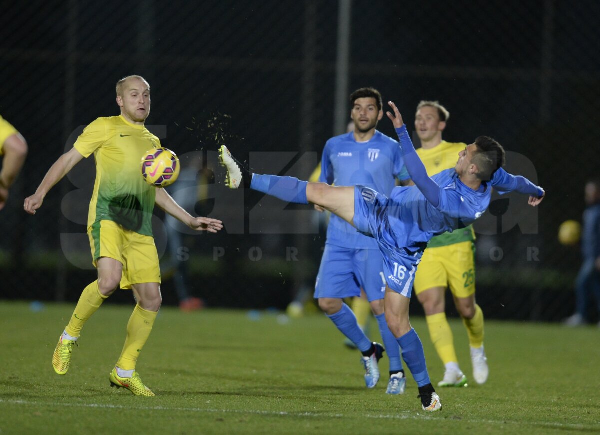 VIDEO şi FOTO CS U Craiova - Anzhi Makhachkala 0-1 » Sorin Cârţu a făcut o criză de nervi şi era să se ia la bătaie cu ruşii!