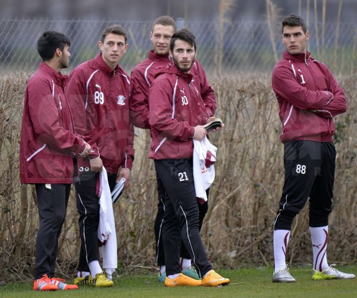 GALERIE FOTO Rapid - Marek Dupnitsa 4-1 » Giuleştenii au uitat de problemele de la echipă şi au făcut show în primul amical din 2015